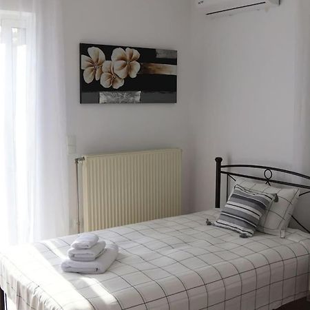 הוילה Corinth Fina'S House מראה חיצוני תמונה